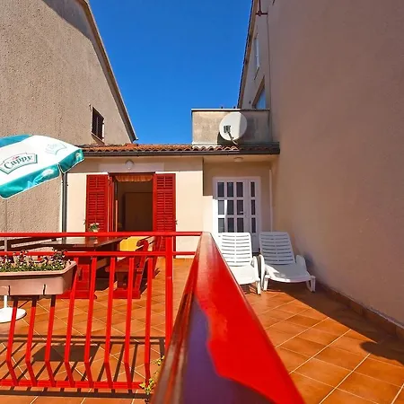 Lidija 1305 Apartamento Pula